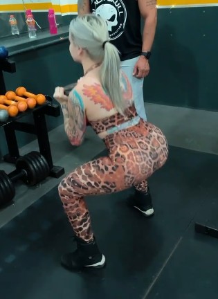 Leticia Marches hot sexy booty Video