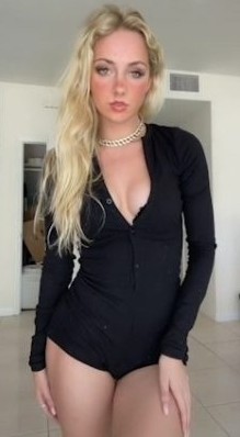 Natalie Reynolds Hot Sexy Video 7