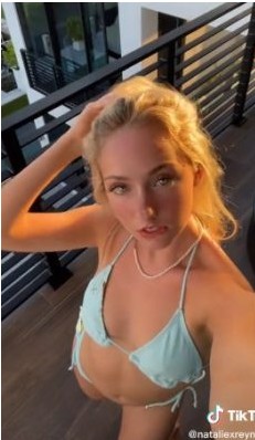 Natalie Reynolds hot bikini tiktok Video